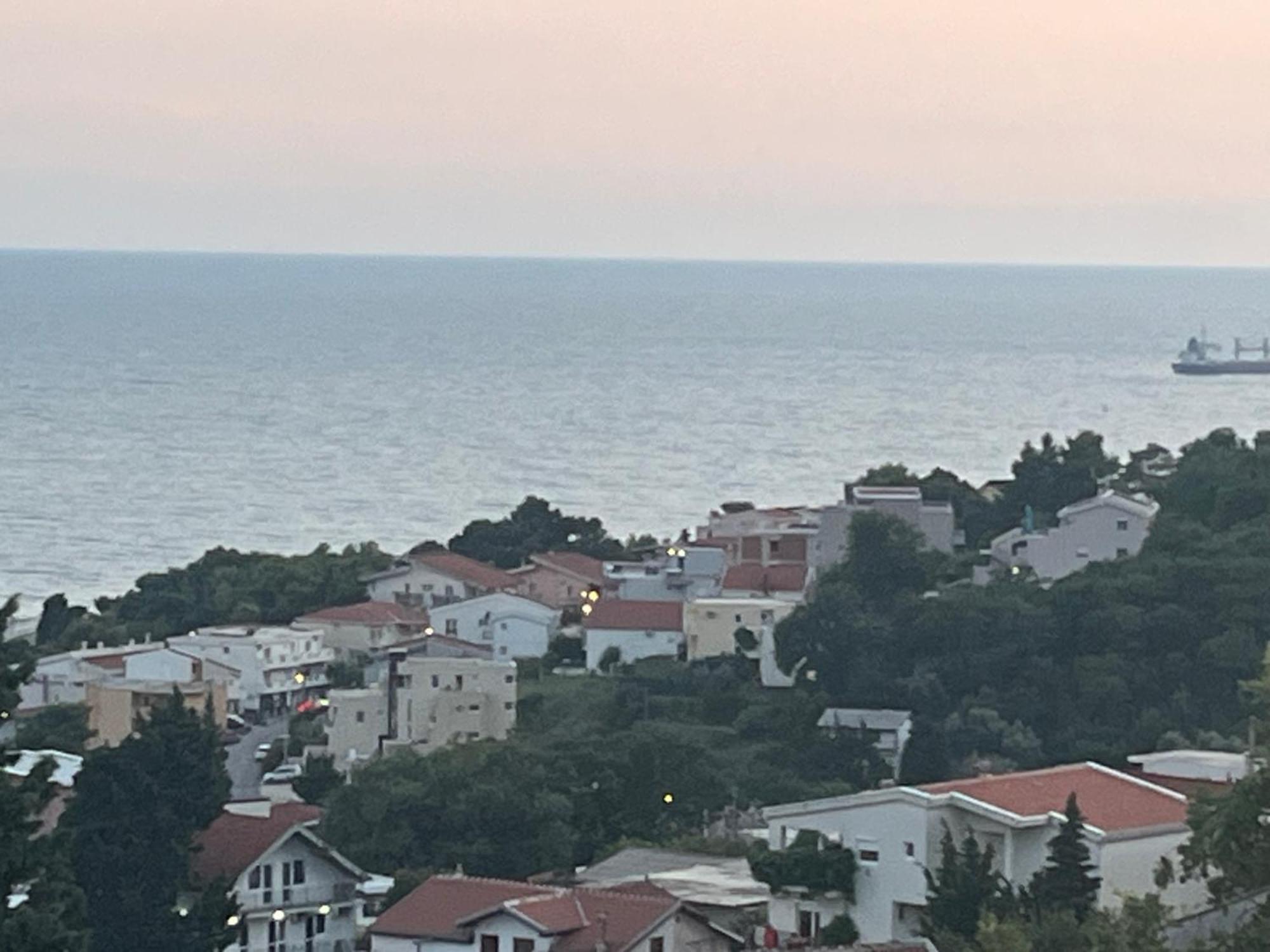 Seaadrik Apartment Bar Ngoại thất bức ảnh